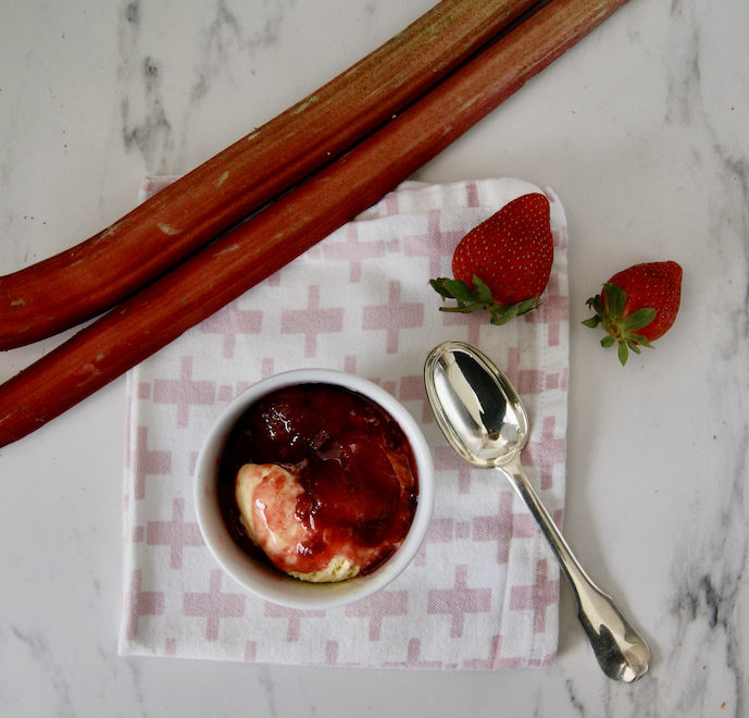 Sundae fraise-rhubarbe