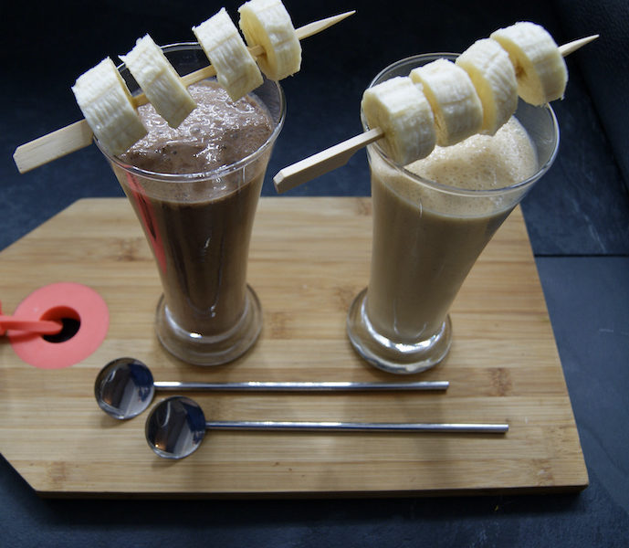 Milkshakes de rêve au chocolat et à la banane