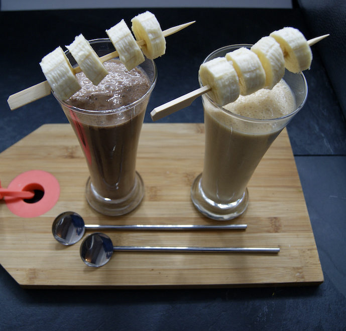 Milkshakes de rêve au chocolat et à la banane