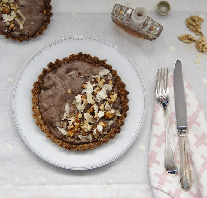 Tarte au cacao et noix