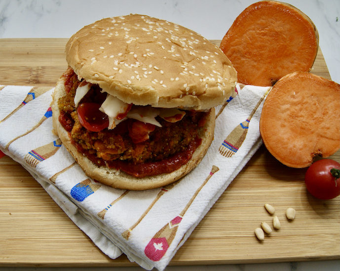 Burger de patates douces et de quinoa