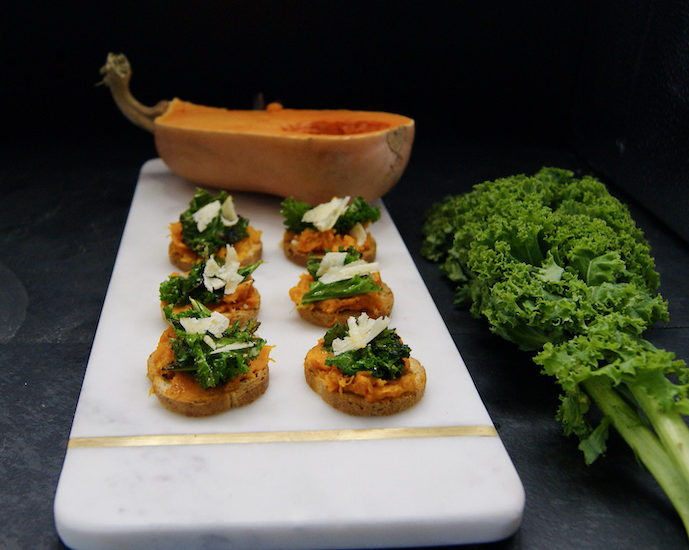 Toasts kale-potiron