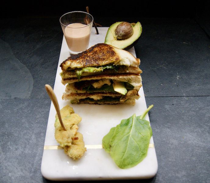 Croque-monsieur très vert et avocats croustillants