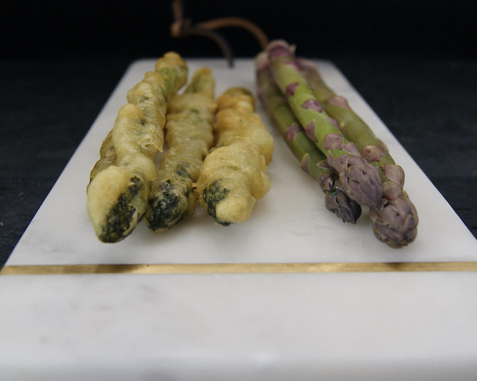 Asperges en tempura