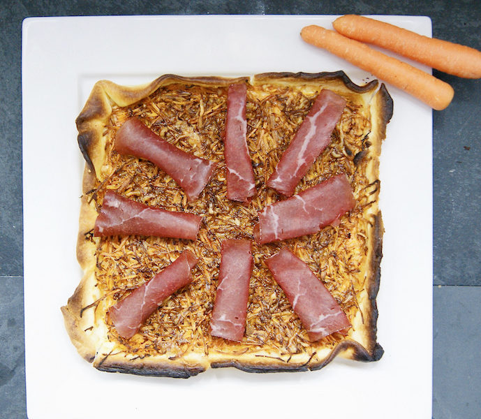 Tarte aux carottes et à la viande des Grisons