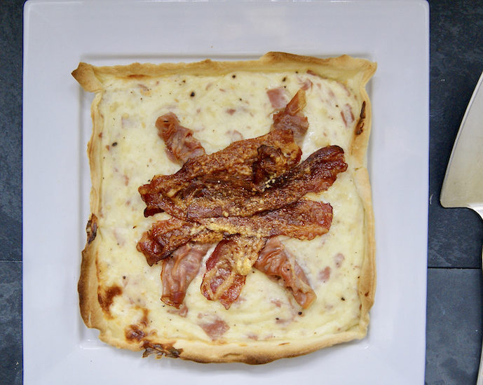 Tourte au jambon et bacon croustillant