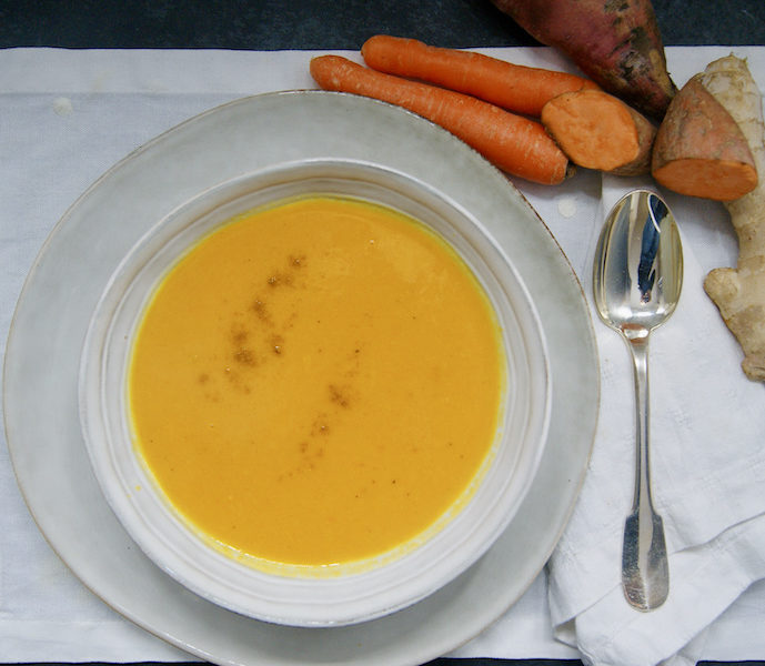 Velouté de carottes et patates douces au lait de coco