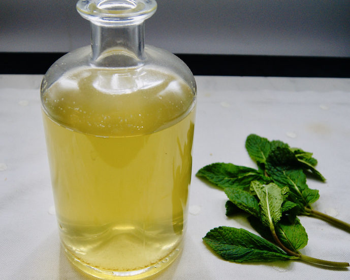 Sirop-de-menthe-du-fond-de-mon-jardin