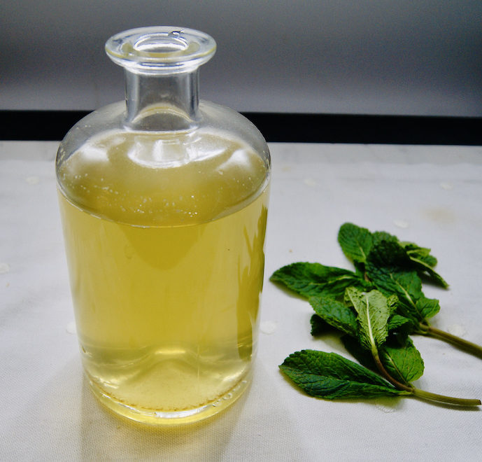 Sirop-de-menthe-du-fond-de-mon-jardin