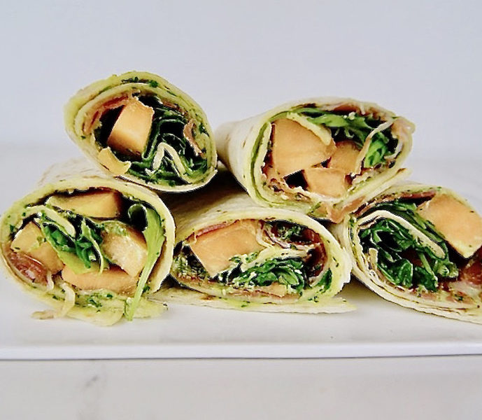 Wrap au pesto, melon et jambon de Parme