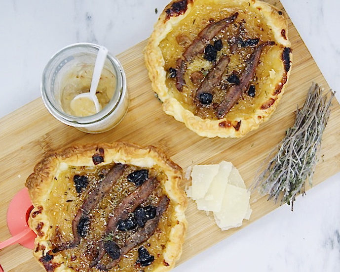Tarte au confit d&rsquo;oignons et aux anchoix