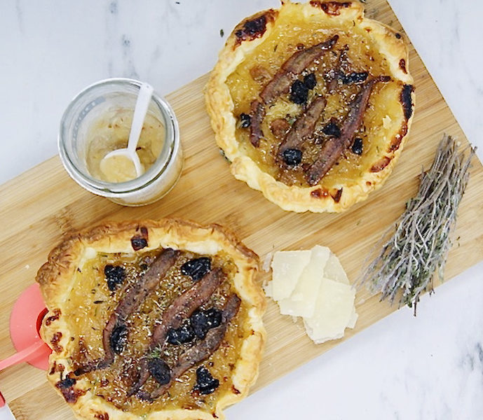 Tarte au confit d&rsquo;oignons et aux anchoix