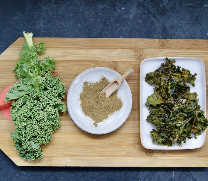 Chips de chou kale au cumin