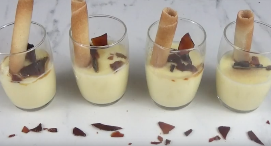 Petite crème aux brisures de caramel