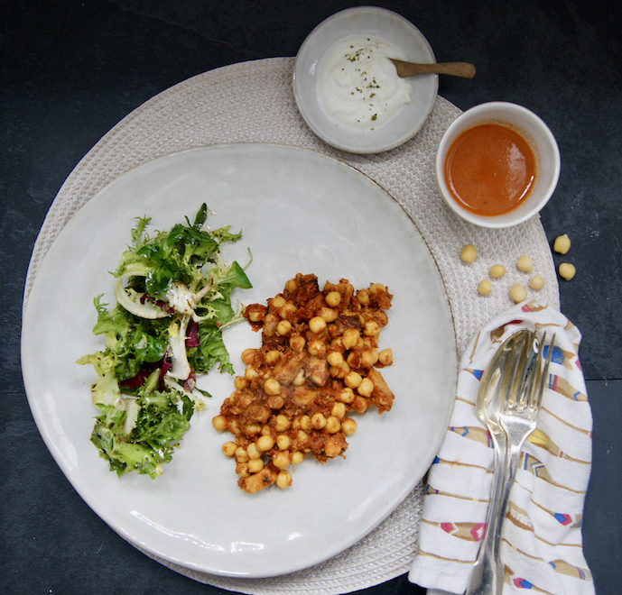 Poêlée de tofu aux pois chiches, sauce aux tomates séchées