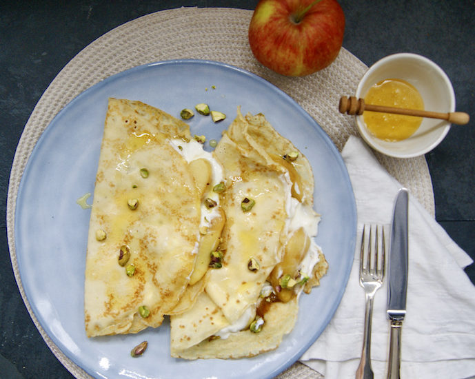 Crêpes sucrées pommes et pistaches