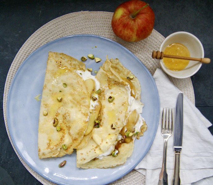 Crêpes sucrées pommes et pistaches