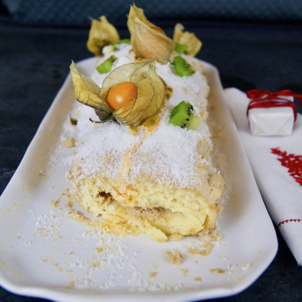 Bûche de Noël légère à la noix de coco (sans lactose)